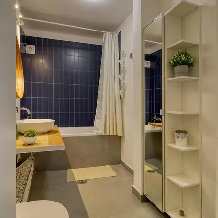 Apartment Urban Chic