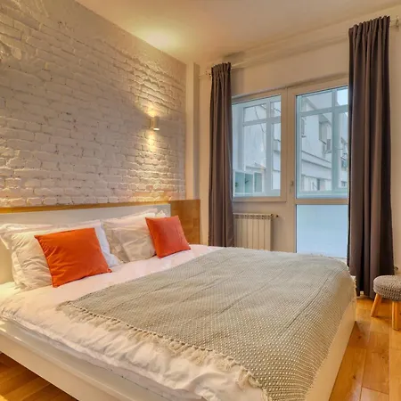 Urban Chic * Бухарест